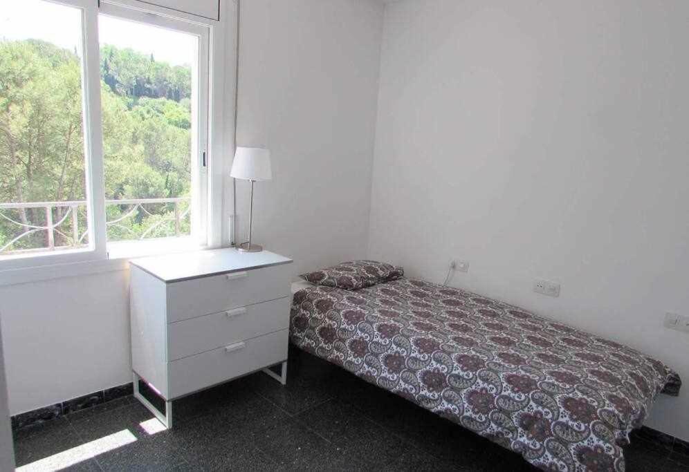 Apartamento Con Increibles Vistas Y Terraza خيرونا المظهر الخارجي الصورة