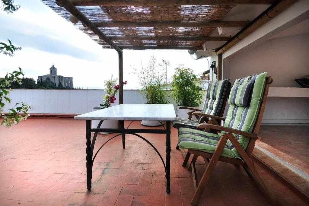Apartamento Con Increibles Vistas Y Terraza خيرونا المظهر الخارجي الصورة